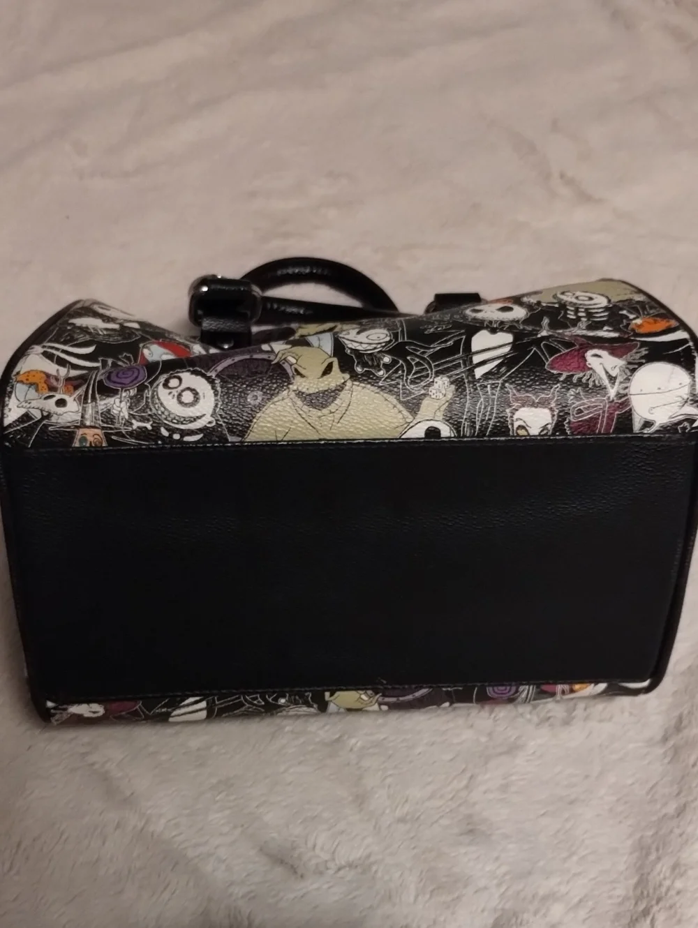 Loungefly this purse